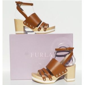 Gina Tan Gold Stud Wood Platform Block Heel Sandal